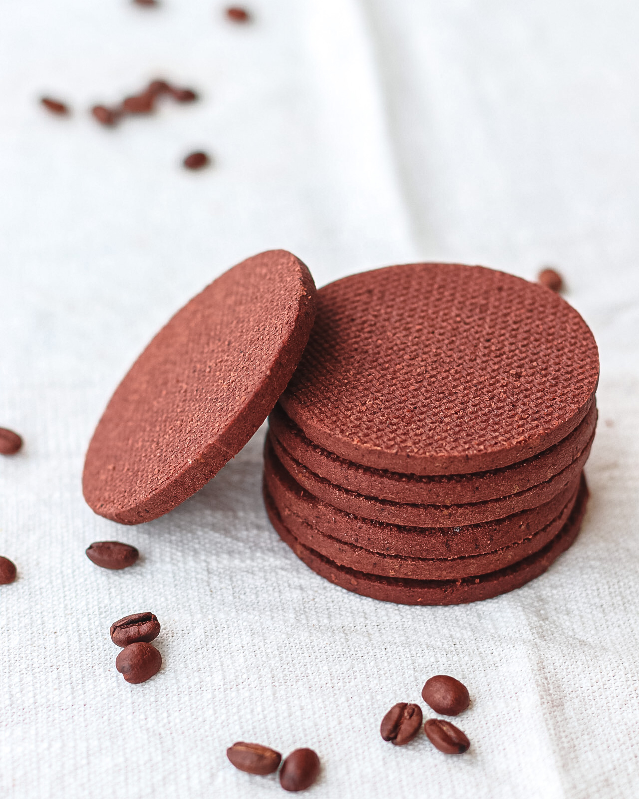 biscotti al cacao e caffè